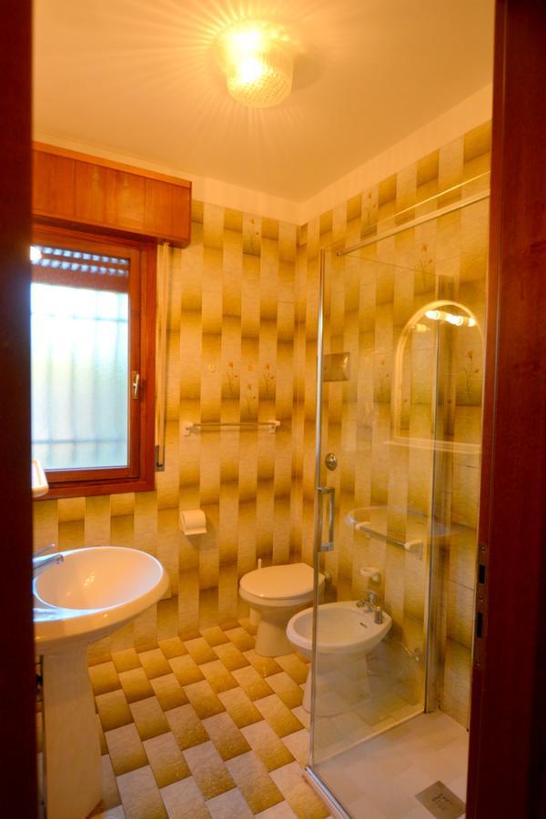 Lignano Riviera With Fireplace & Air Conditioning Линьяно-Саббьядоро Экстерьер фото